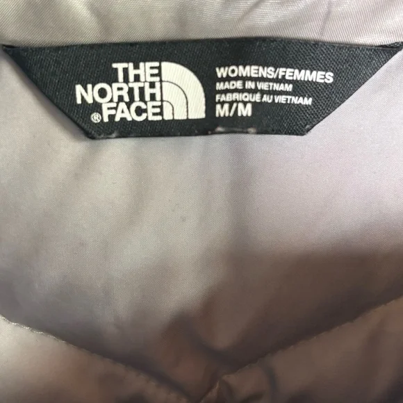 The North Face 550 Fill Down Puffer Vest Women's M Gray Metallic READ - Picture 6 of 14